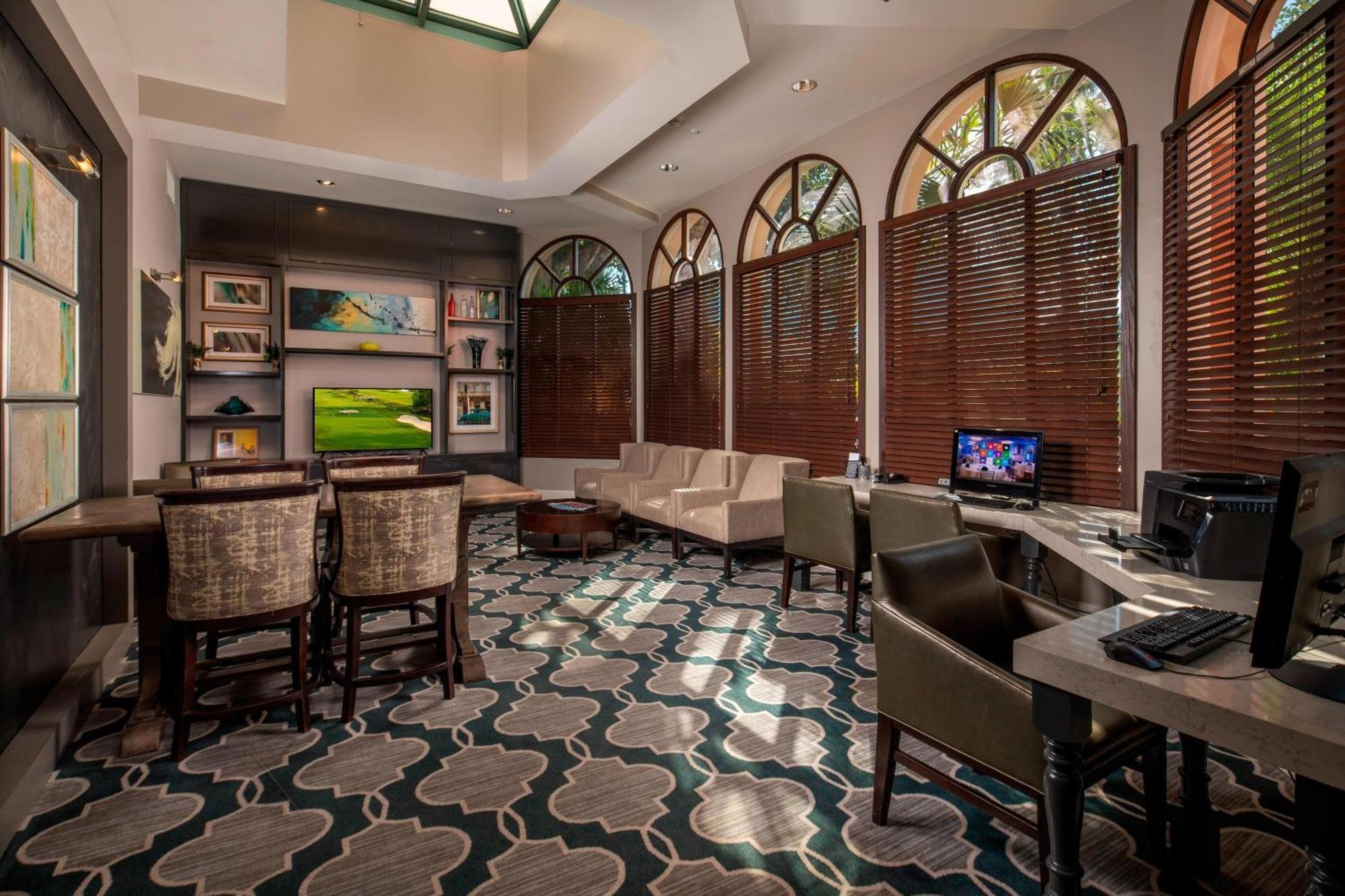 Sheraton Suites Fort Lauderdale At Cypress Creek Exterior foto