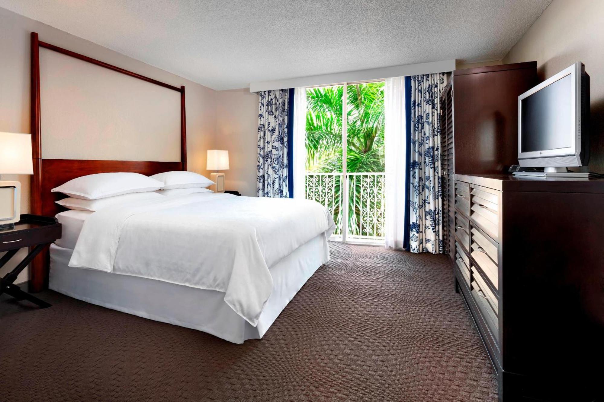 Sheraton Suites Fort Lauderdale At Cypress Creek Exterior foto